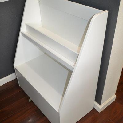 LOT 75. RACK/CABINET