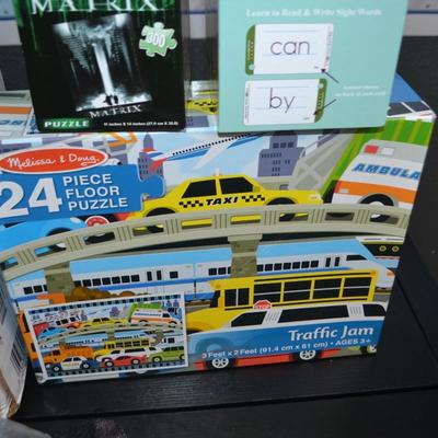 LOT 79. TOYS AND PUZZLES