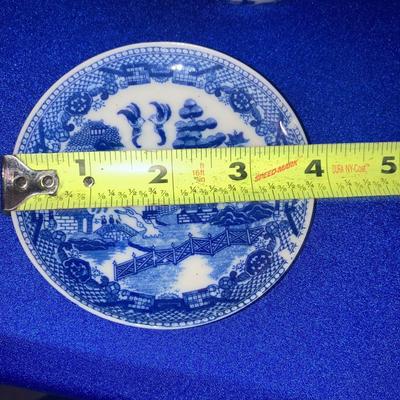 VINTAGE BLUE WILLOW CHILDRENâ€™S DISHES