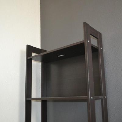 LOT 85. BOOKCASE