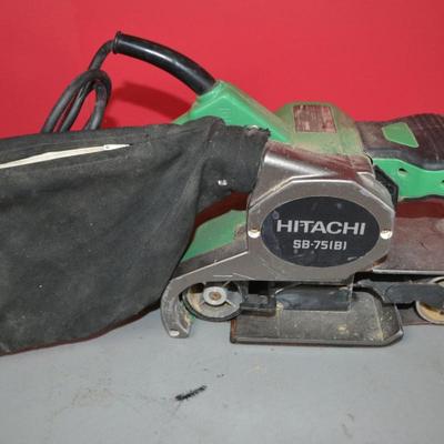 LOT 100. HITACHI BELT SANDER SB-75