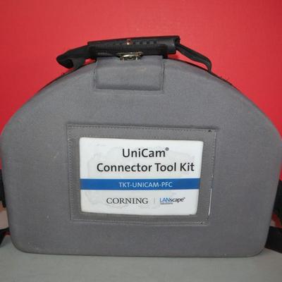 LOT 105. CORNING UNICAM HIGH PERFORMANCE CONNECTOR TOOL KIT
