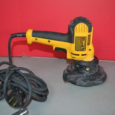 LOT 111. DEWALT ORBITAL SANDER