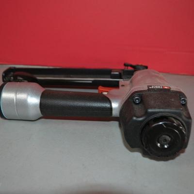 LOT 117.    PORTER CABLE  FINISH NAILER MODEL FN250SB