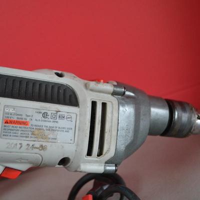LOT 119. PORTER CABLE CORDED DRILL