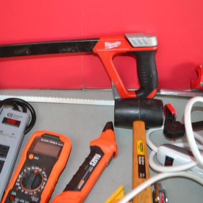 LOT 128. VARIETY OF TOOLS AND CORDS