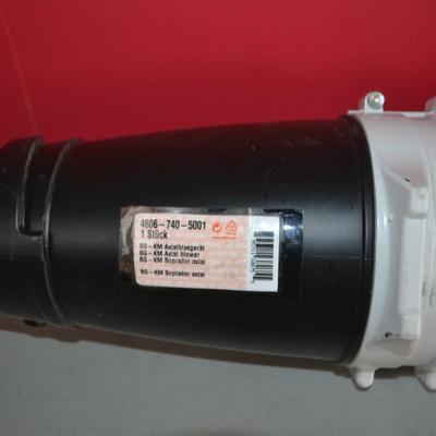 LOT 131. STIHL KOMBI SYSTEM BLOWER ATTACHEMENT