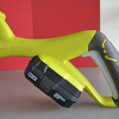 LOT 133 RYOBI CORDLESS STRING TRIMMER