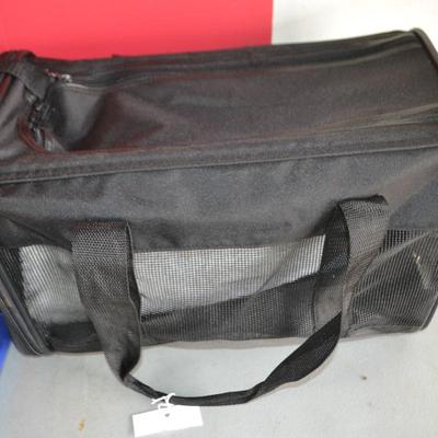 LOT 140. BATTERY CHARGER, MISC ITEMS