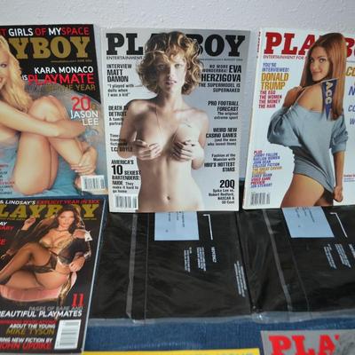 LOT 159  PLAYBOY MAGAZINES SOME STILL IN DELIVERY PLASTIC BAG (25 MAGAZINES)