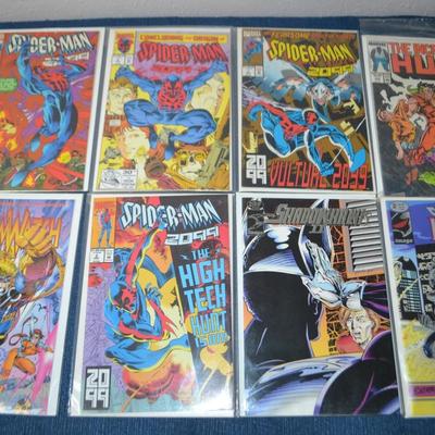 LOT 175. COLLECTION OF EIGHT COMIC BOOKS