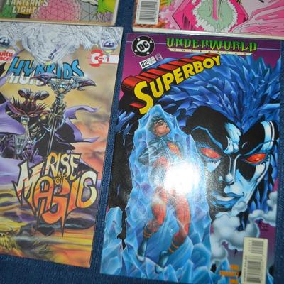 LOT 183. COLLECTION OF EIGHT COMIC BOOKS