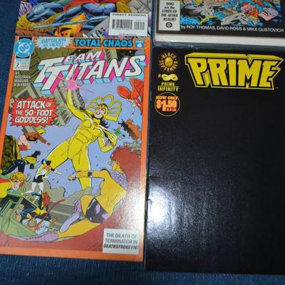 LOT 185. COLLECTION OF EIGHT COMIC BOOKS