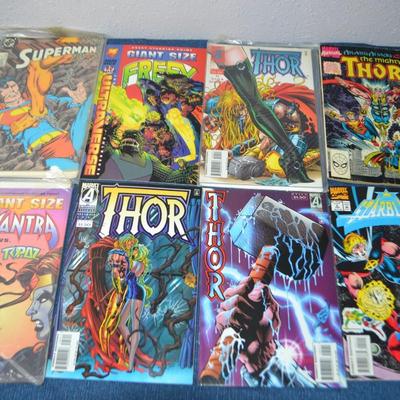 LOT 188. COLLECTION OF EIGHT COMIC BOOKS