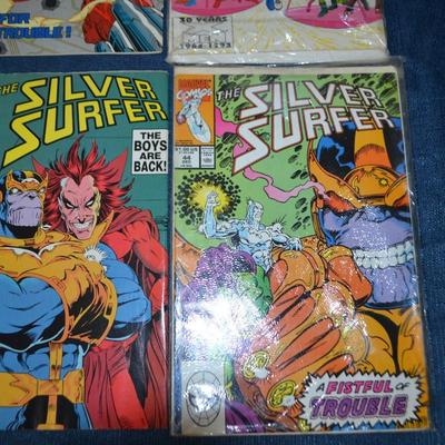 LOT 190. COLLECTION OF EIGHT COMIC BOOKS