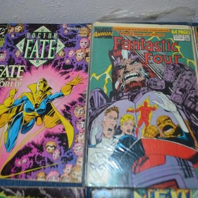 LOT 187. COLLECTION OF EIGHT COMIC BOOKS