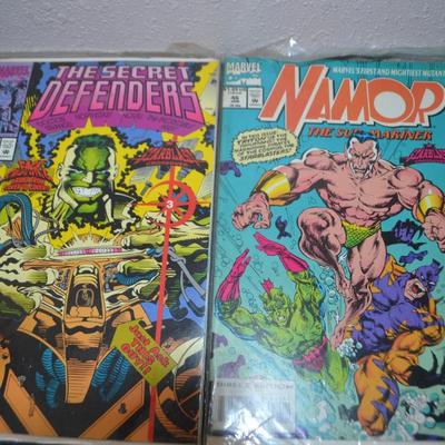 LOT 192. COLLECTION OF EIGHT COMIC BOOKS