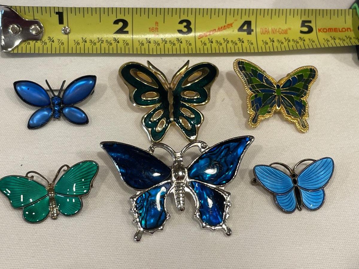 Blue & green butterfly pins