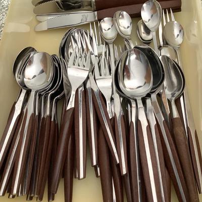Eldan Stainless Steel Cutlery Set with Case-8 piece setting with serving pieces metal and wood