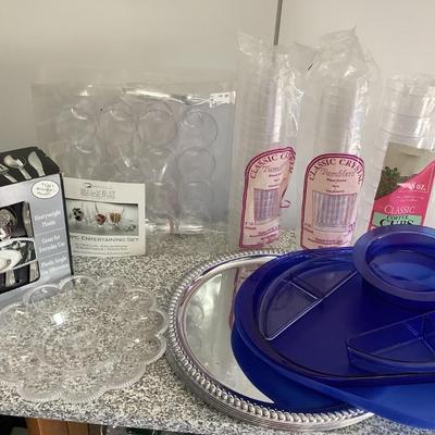 Entertaining Lot- plastic ware and 5 light metal trays