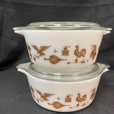 Vintage Pair of Pyrex Early American White & Brown Pattern Lidded Casserole Dish 472