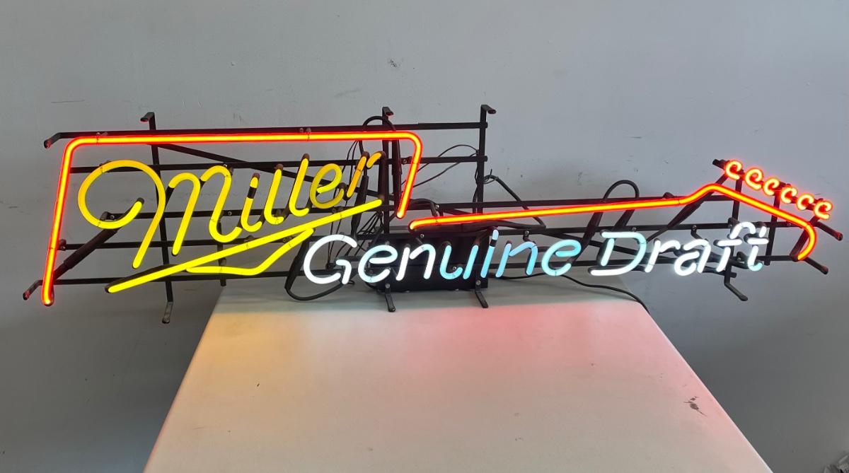LOT 70: Vintage Miller Genuine Draft Neon Guitar Beer Sign LOT 70: Vintage Miller Genuine Draft Neon Guitar Beer Sign