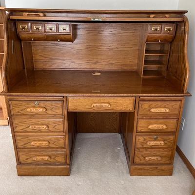 A3- Ashley computee roll top desk