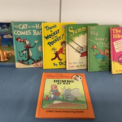 Dr. Seuss lot- books from Dr. Seuss  & Berenstain Bears