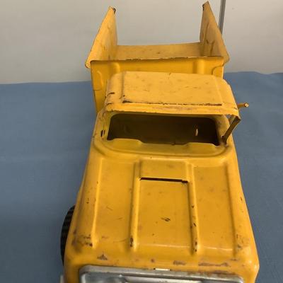 Buddy L yellow metal dump truck-Vintage