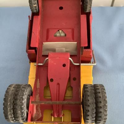 Tonka red and yellow metal dump truck-vintage