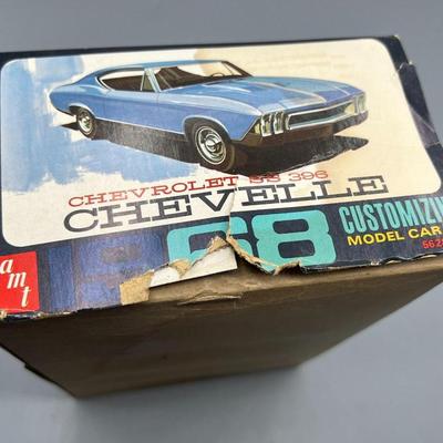 Vintage AMT 68 Chevrolet SS 396 Chevelle 1/25 Scale Racing Car Customizing Model Kit