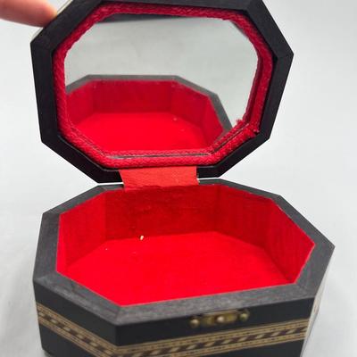 Vintage Marquetry Wood Inlay Art Deco Jewelry Box