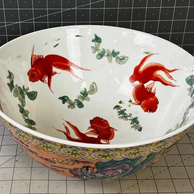 Antique Rose Famille Koi Bowl 