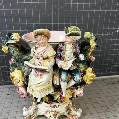 Impressive Capodimonte Vase