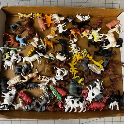 Tray of Vintage Farm Animals