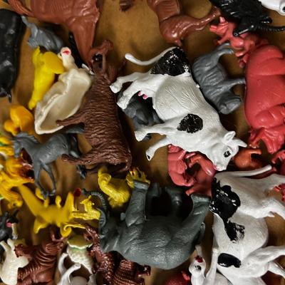 Tray of Vintage Farm Animals