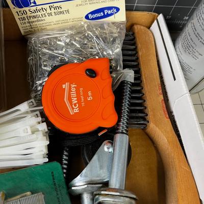 Garage Items: Zip Ties, Rope, Lube, Gloves. 