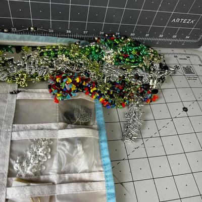 MORE Jewelry Costume; 2 Sides of hanging Organizer