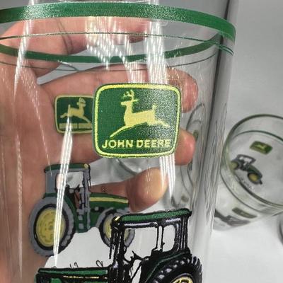 John Deere Nothing Runs Like a Deere Tractor Glass Drinking Cups