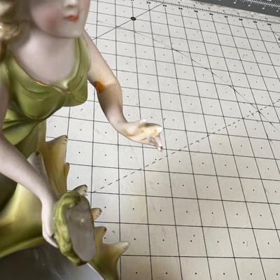 Decorative  Shell Art Nouveau 