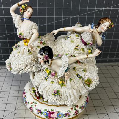 Marked piece of Dresden Dancing Women Lace Edge
