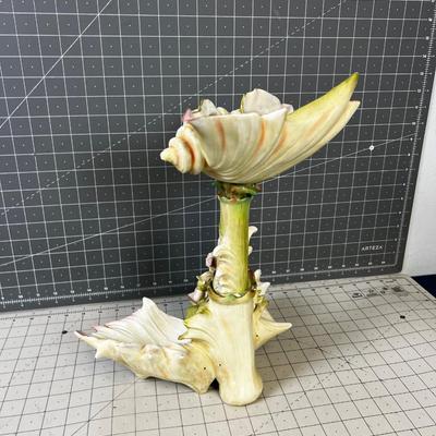 Centerpiece Planter Green Art Nouveau Shell Vase. 