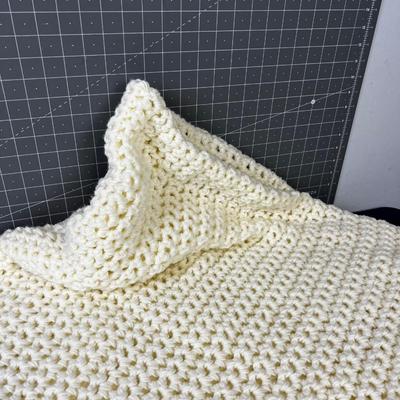 White Crochet Afghan Quilt 