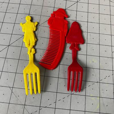 Vintage McDonalds Forks and Comb
