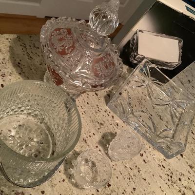 Serve it up right lot- with glass napkin holder, ice bucket, etc