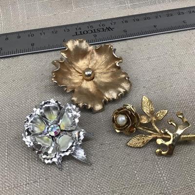Miscellaneous Broochâ€™s
