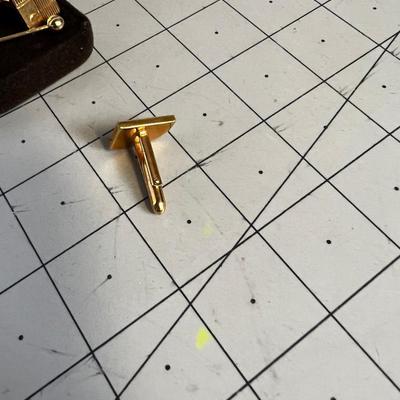 Men's Gold Cufflinks and Tie Bar