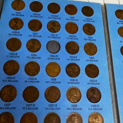 Lincoln Cent 1909- to 1940 Partial Books