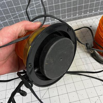 2 Yellow FLASHING Lights for 12V Plug in 
