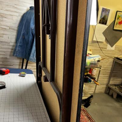 Clean and Nice Table 6 foot Folding 